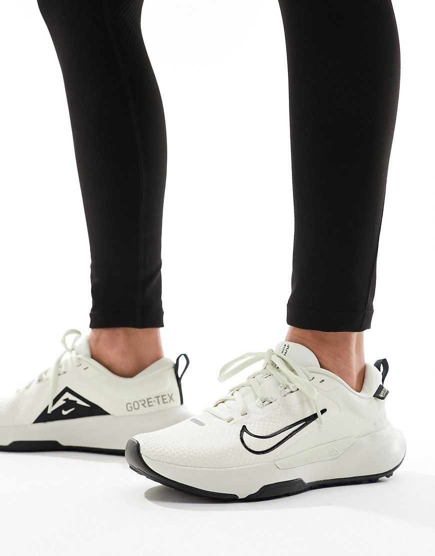 Juniper Trail GTX - Sneakers sporco e verde luminoso - Nike Running - Modalova