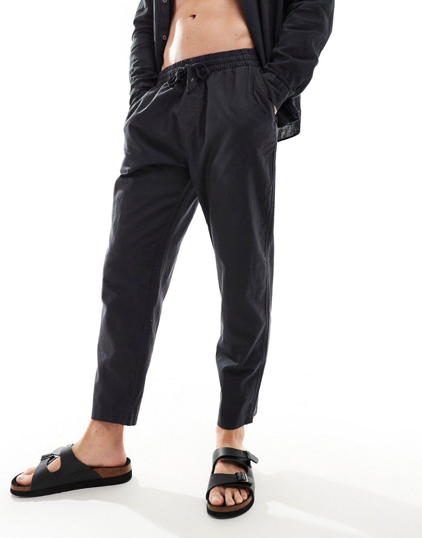 Pantaloni a fondo ampio effetto lino neri - Pull & Bear - Modalova