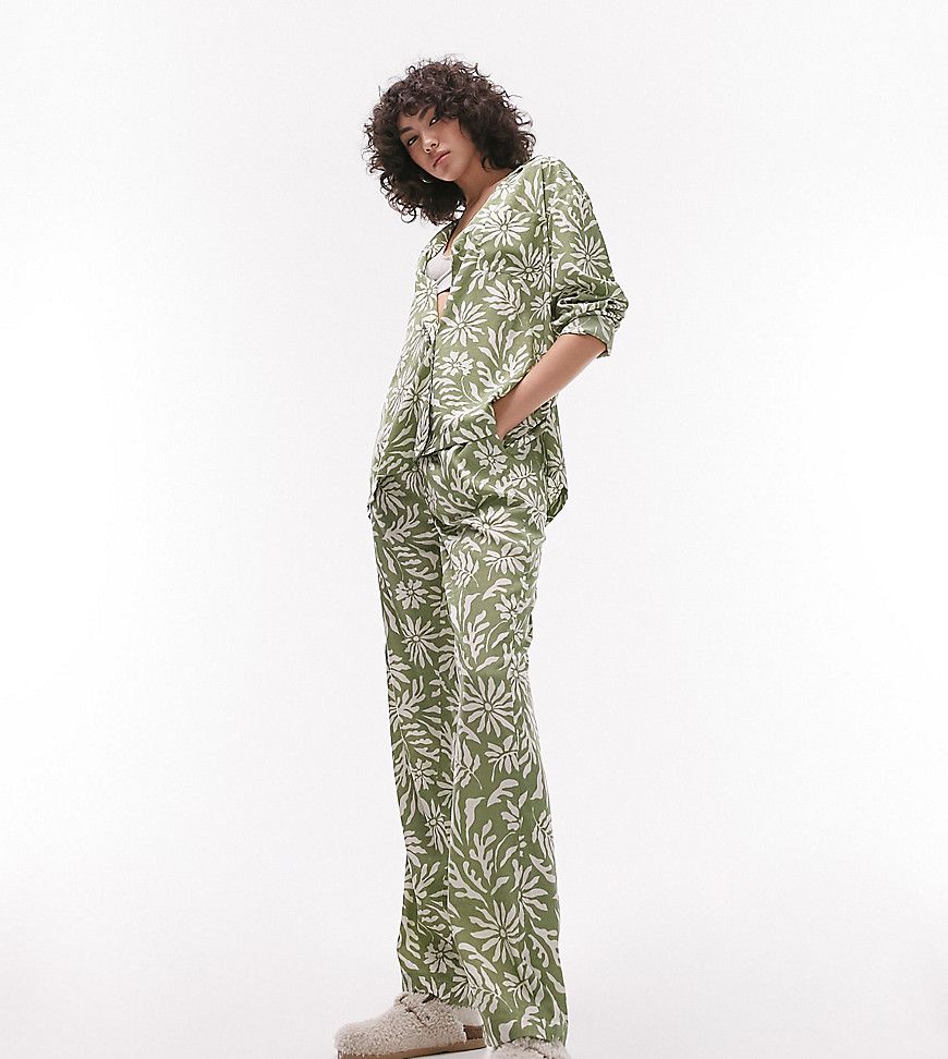 Pigiama verde a fiori con camicia e pantaloni - Topshop Tall - Modalova