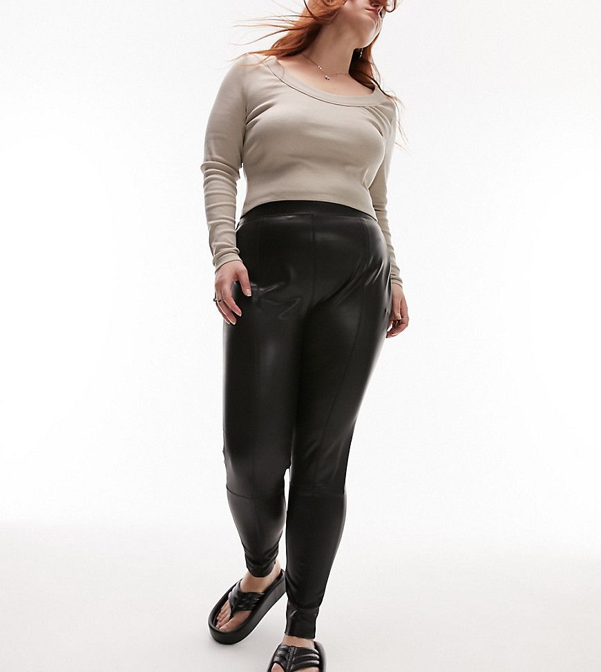 Curve - Pantaloni skinny in pelle sintetica nera - Topshop - Modalova