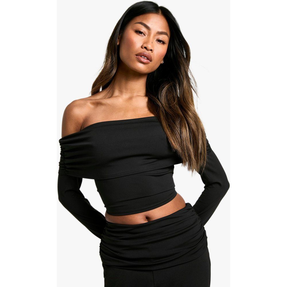 Top seducente effetto opaco con scollo Bardot - boohoo - Modalova