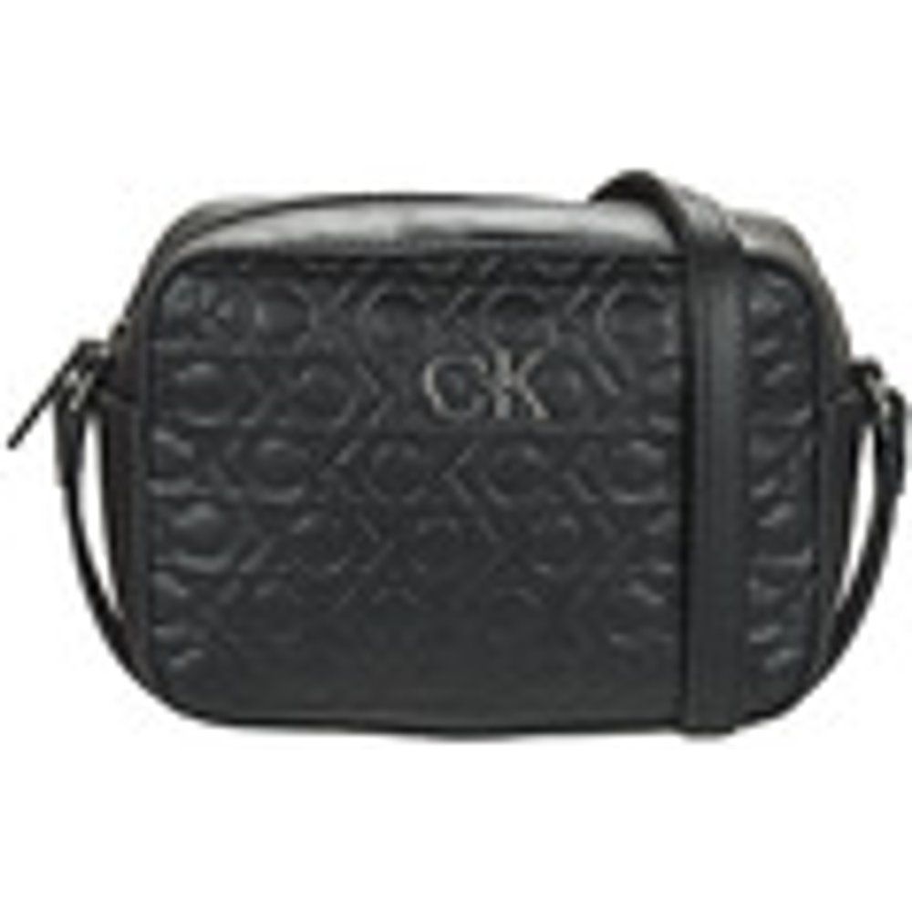 Borsa a tracolla RE-LOCK CAMERA BAG EMB MONO - Calvin Klein Jeans - Modalova