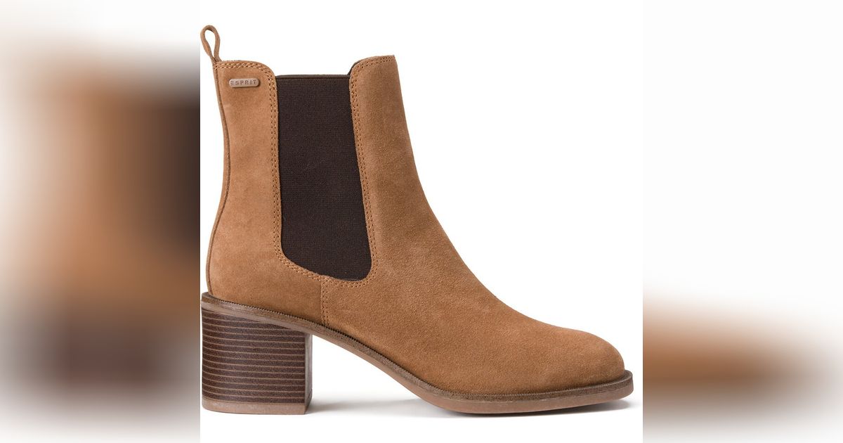 Esprit wedge outlet boots