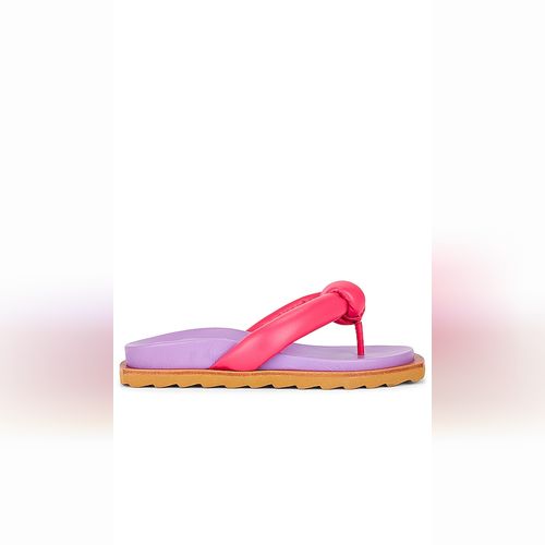Blank outlet flip flops